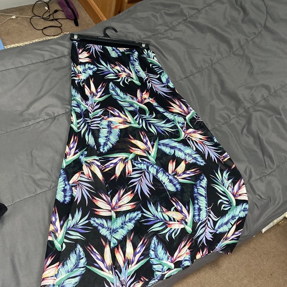 Cute floral long skirt - Picture 6 of 6